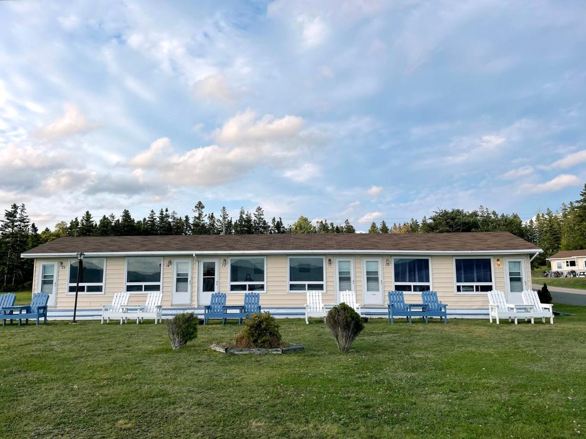Sea Breeze Motel Ingonish Exterior foto